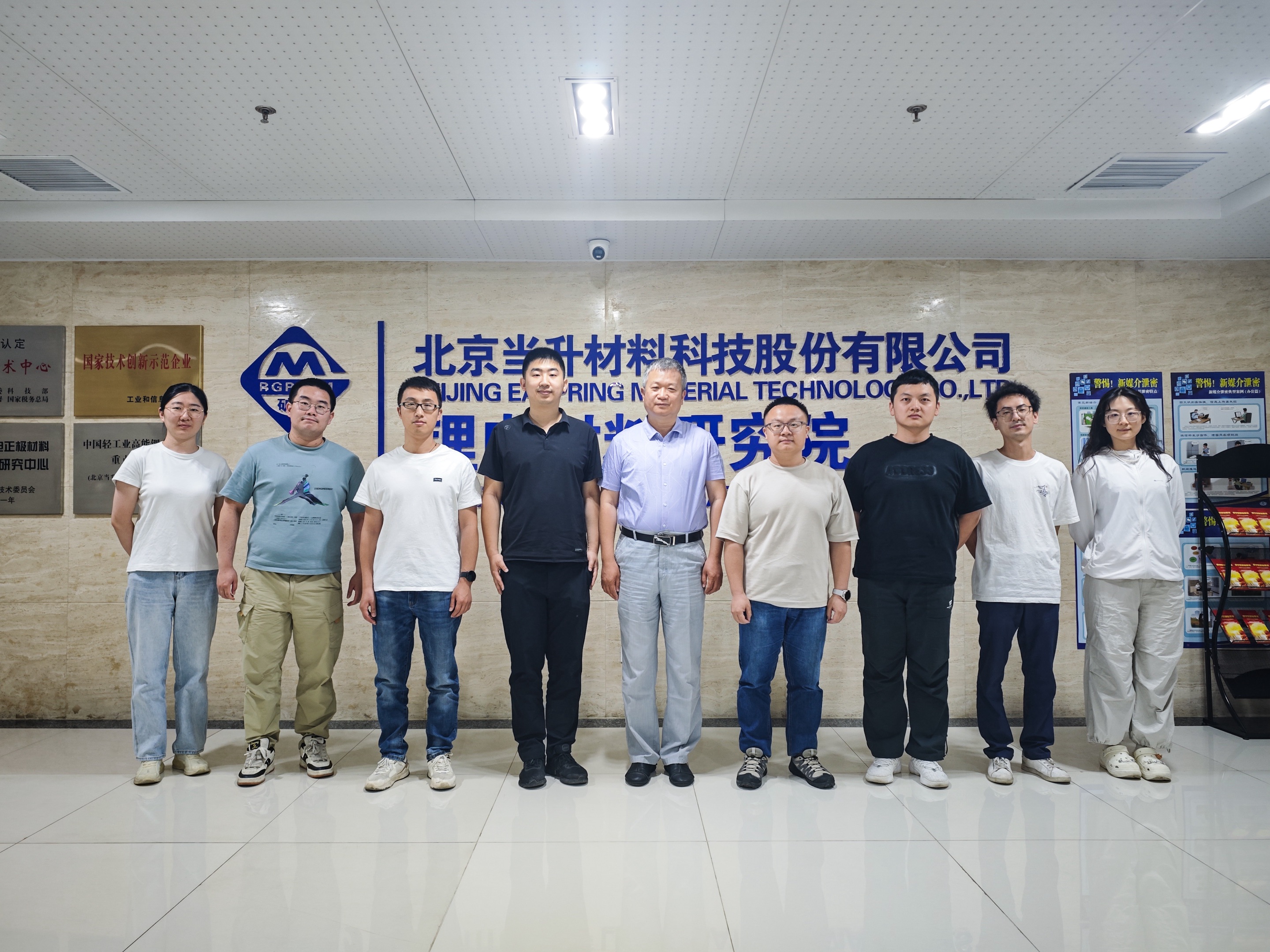 pg下載-pg下載官方版-pg下載安裝2025最新版V2.7.77-2265安卓網(wǎng)