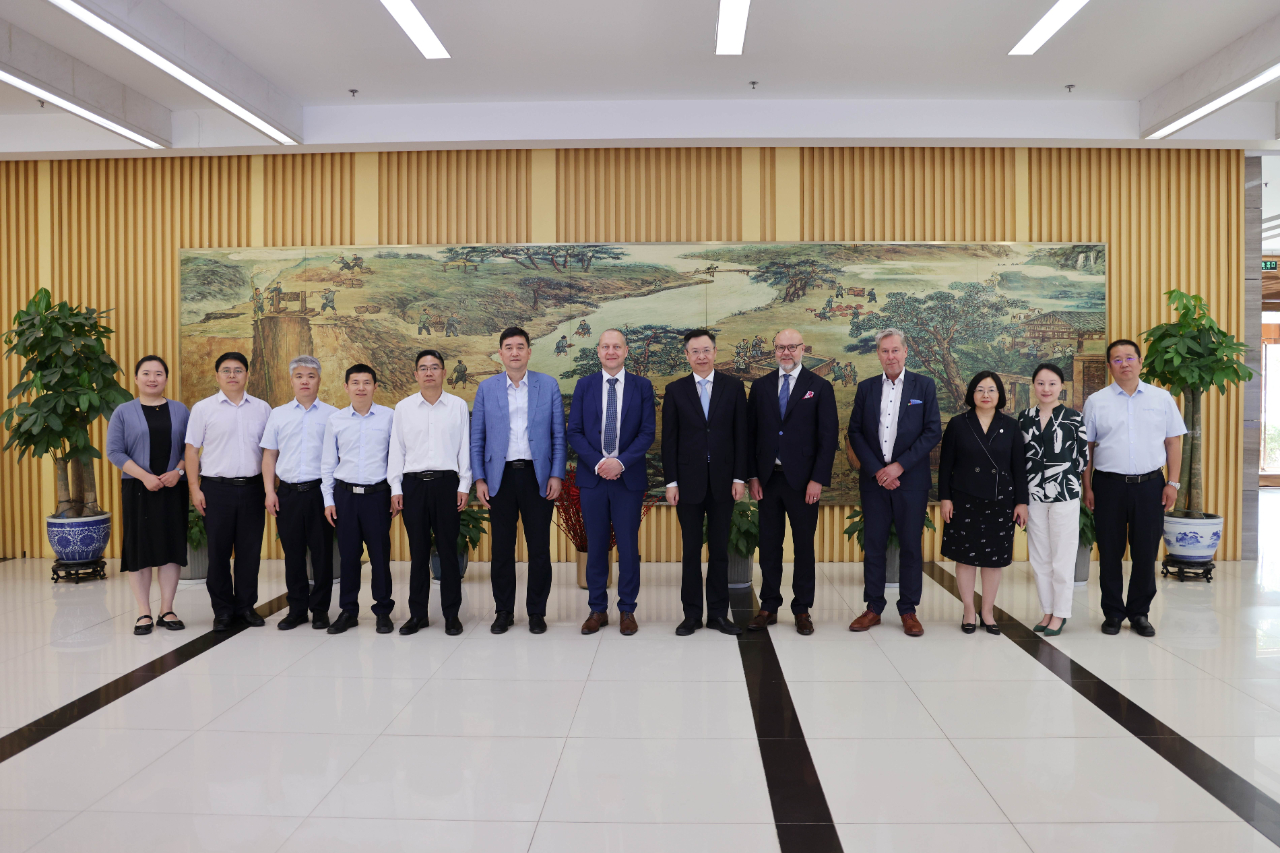 pg���d-pg���d�ٷ���-pg���d���b2025���°�V2.7.77-2265��׿�W